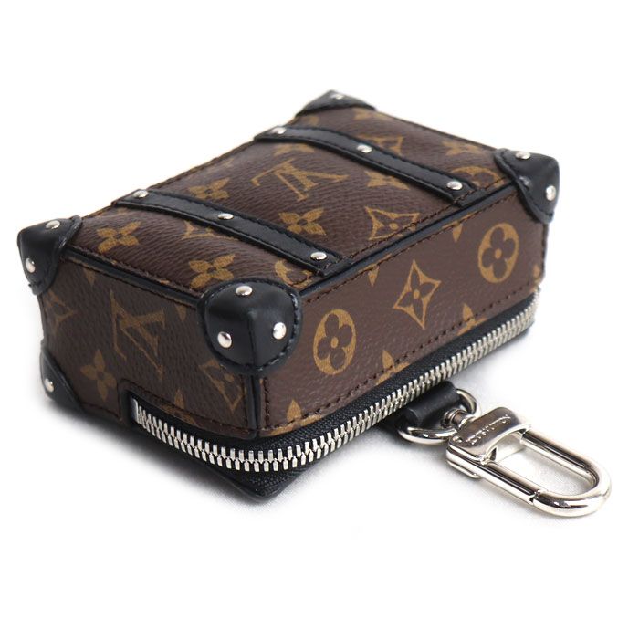 Louis Vuitton Soft Trunk Pouch Monogram Brown — view 3