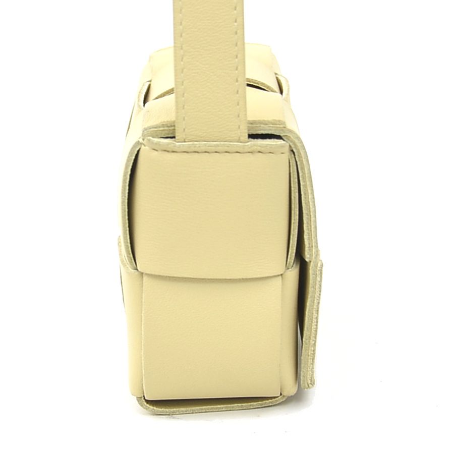 Bottega Veneta Shoulder Bag Candy Cassette — view 2