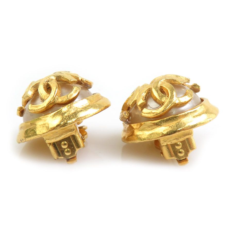 Chanel Earrings Vintee Gold — view 4
