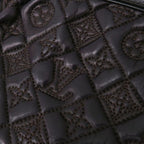 Louis Vuitton Vienna Clara Clutch — view 8
