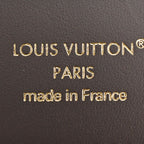 Louis Vuitton Bifold Wallet Portefeuille Capucines Compact — view 7