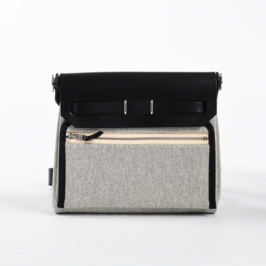 Hermes Shoulder Bag Herbag Zip 20 — view 3