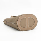 Hermes Handbag in the Loop 18 — view 5