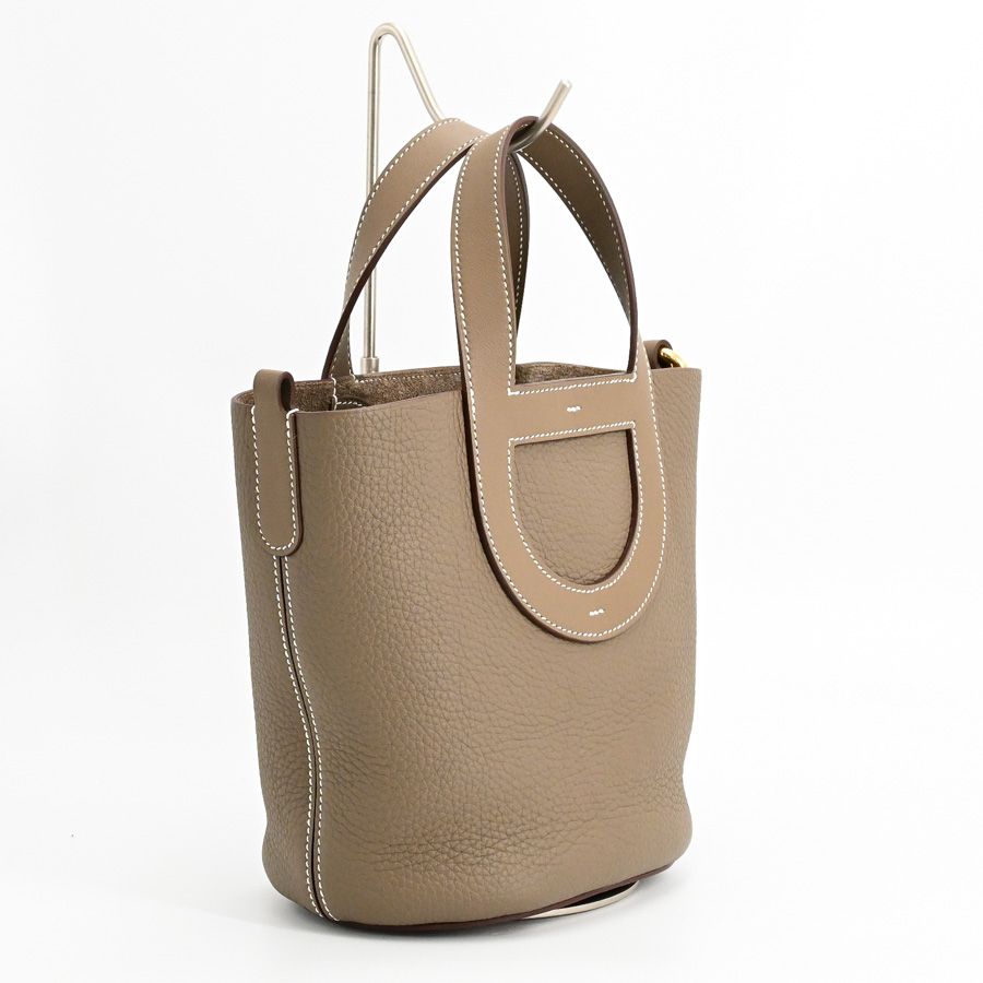 Hermes Handbag in the Loop 18 — view 2