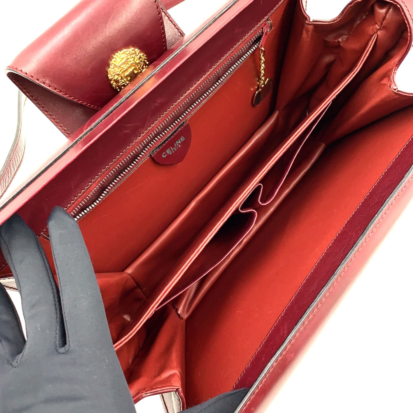 Celine Vintage Leather Bordeaux Shoulder Bag Gold — view 3