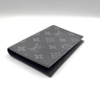 Louis Vuitton Couverture Passport NM Monogram Eclipse Black Card Case — view 5
