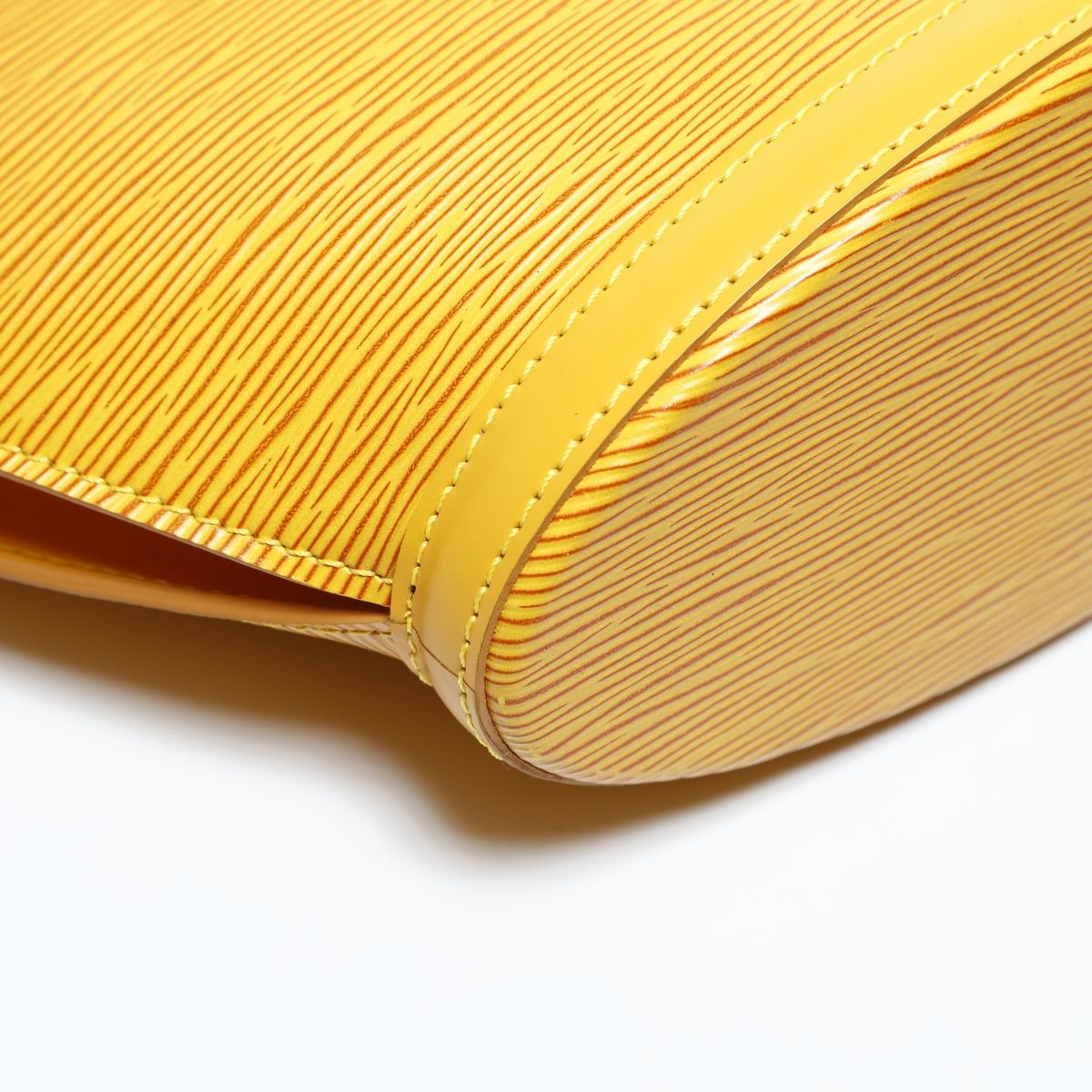 Louis Vuitton Handbag Saint Jacques Epi — view 5