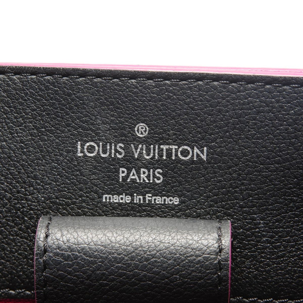 Louis Vuitton Shoulder Bag Lockme Bucket — view 9