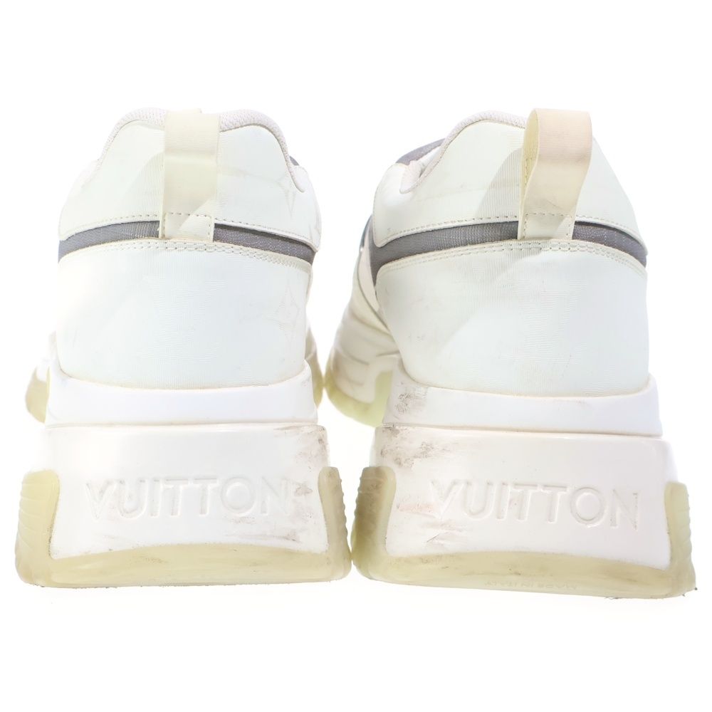 Louis Vuitton Run Away Pulse Line Monogram Mesh Low Cut Sneakers White — view 3