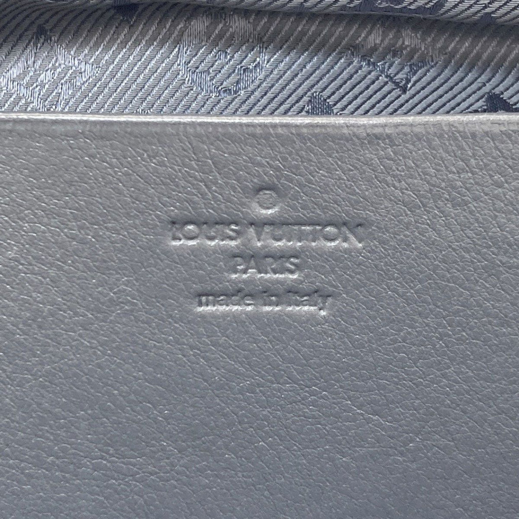 Louis Vuitton Cuir Cinema Entry Handbag Calf — view 6