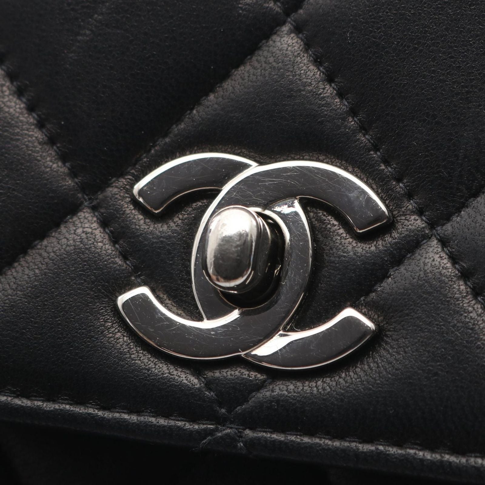Chanel Shoulder Bag Quilted Black Lambskin — view 8