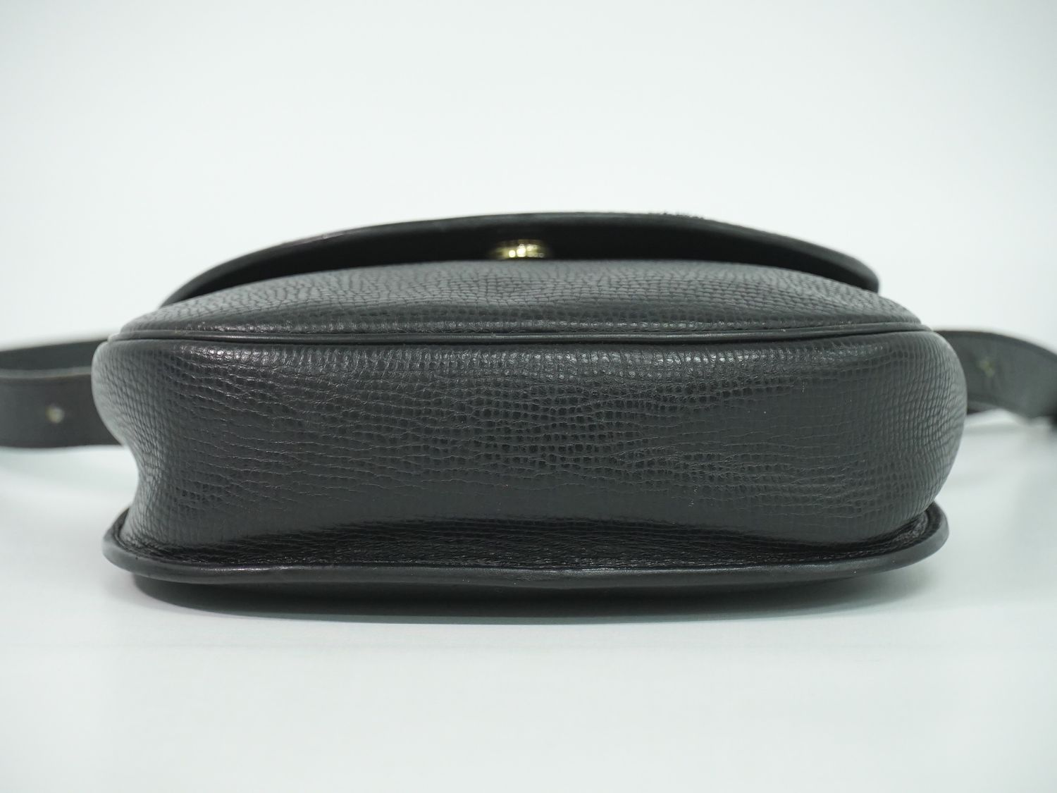Dior Leather Shoulder Bag Pochette Black — view 3