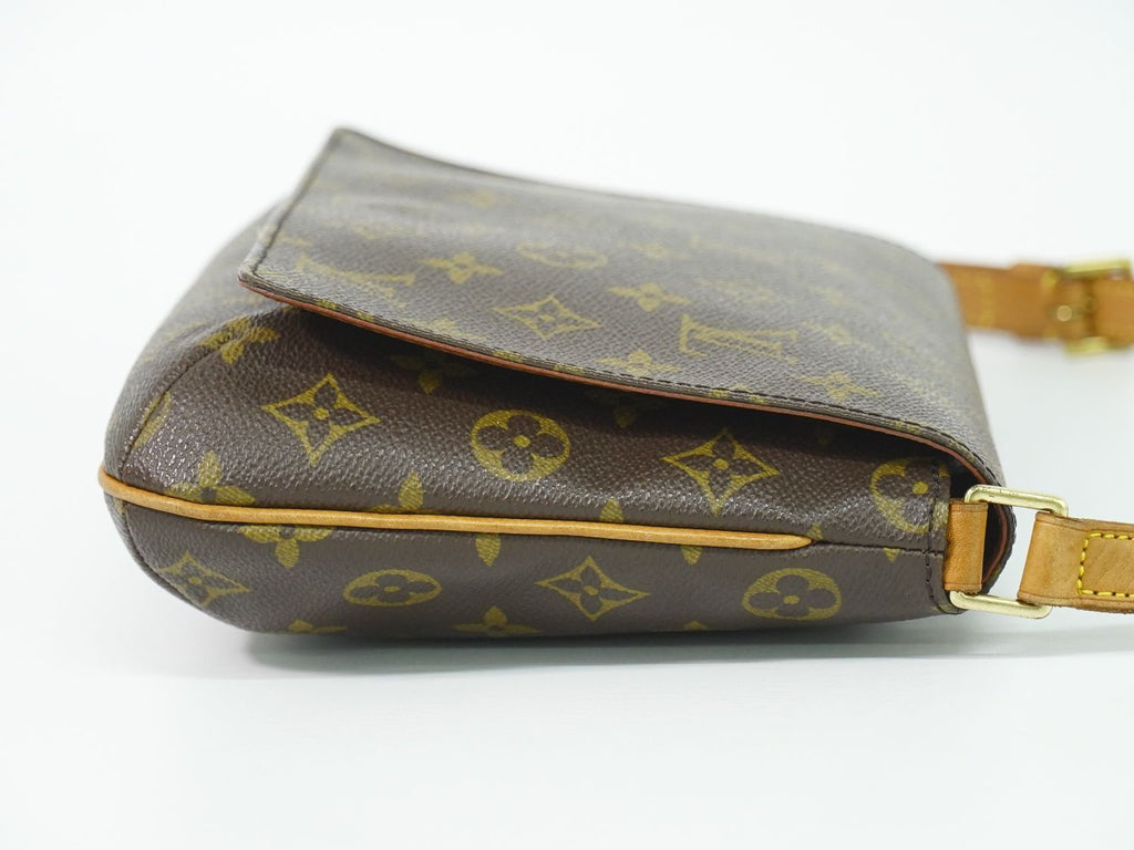 Louis Vuitton LV Musette Tango Short Monogram Shoulder Bag Brown — view 4