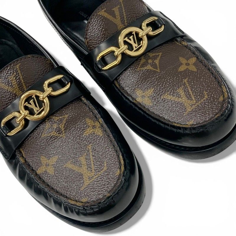 Louis Vuitton Chess Line Loafers Leather Shoes Black Brown Gold LV Circle Logo — view 9