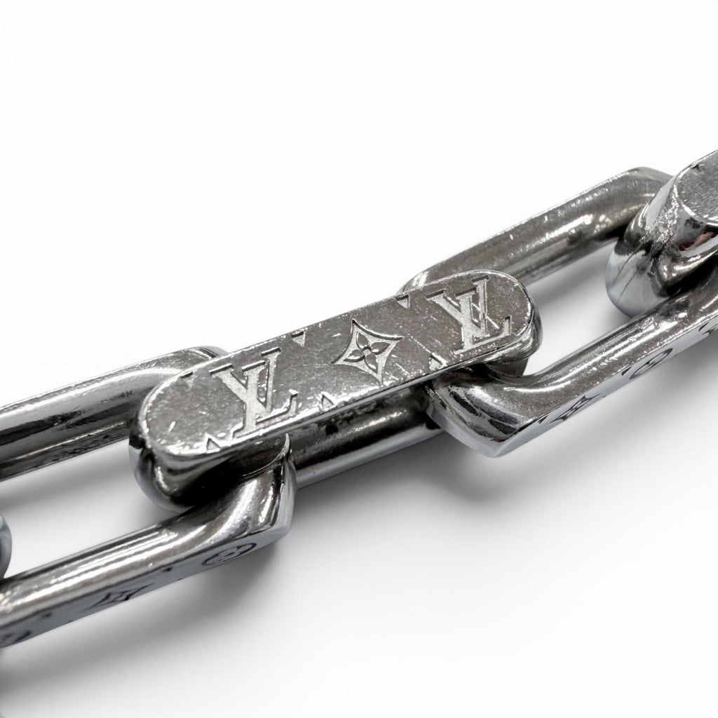 Louis Vuitton 2022 129800 Necklace — view 4
