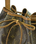 Louis Vuitton Shoulder Bag — view 9