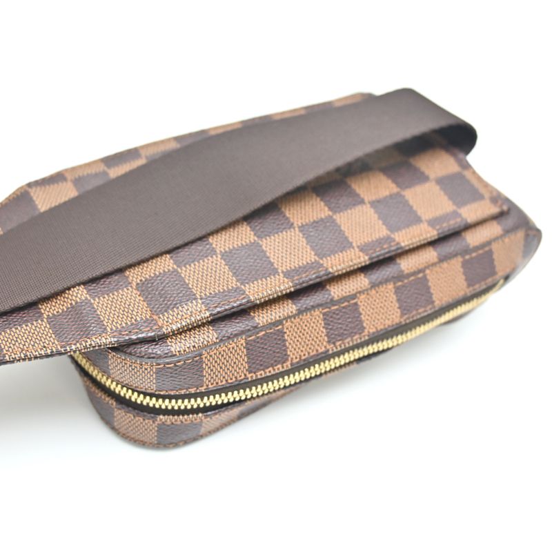 Louis Vuitton Belt Bag — view 4