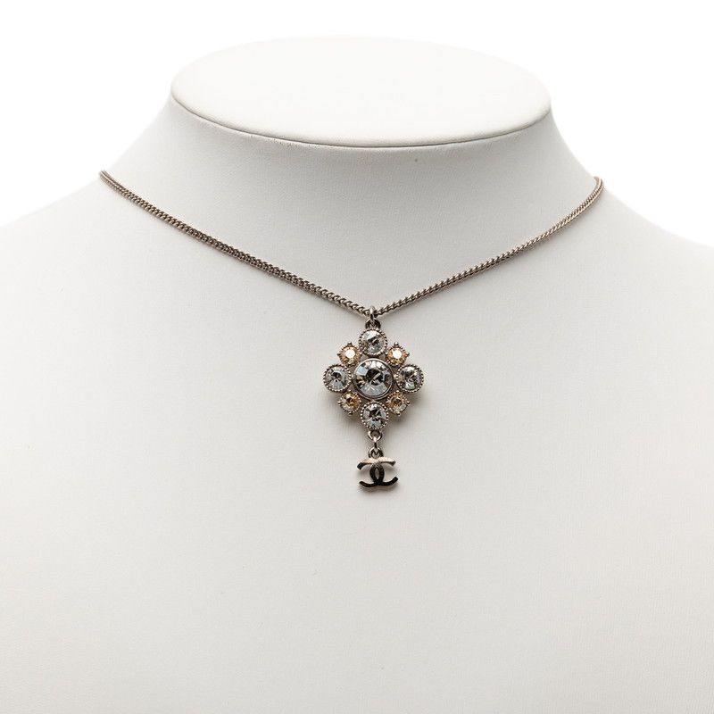 Chanel CC Logo Chain Pendant Necklace Silver Metal Rhinestone — view 5