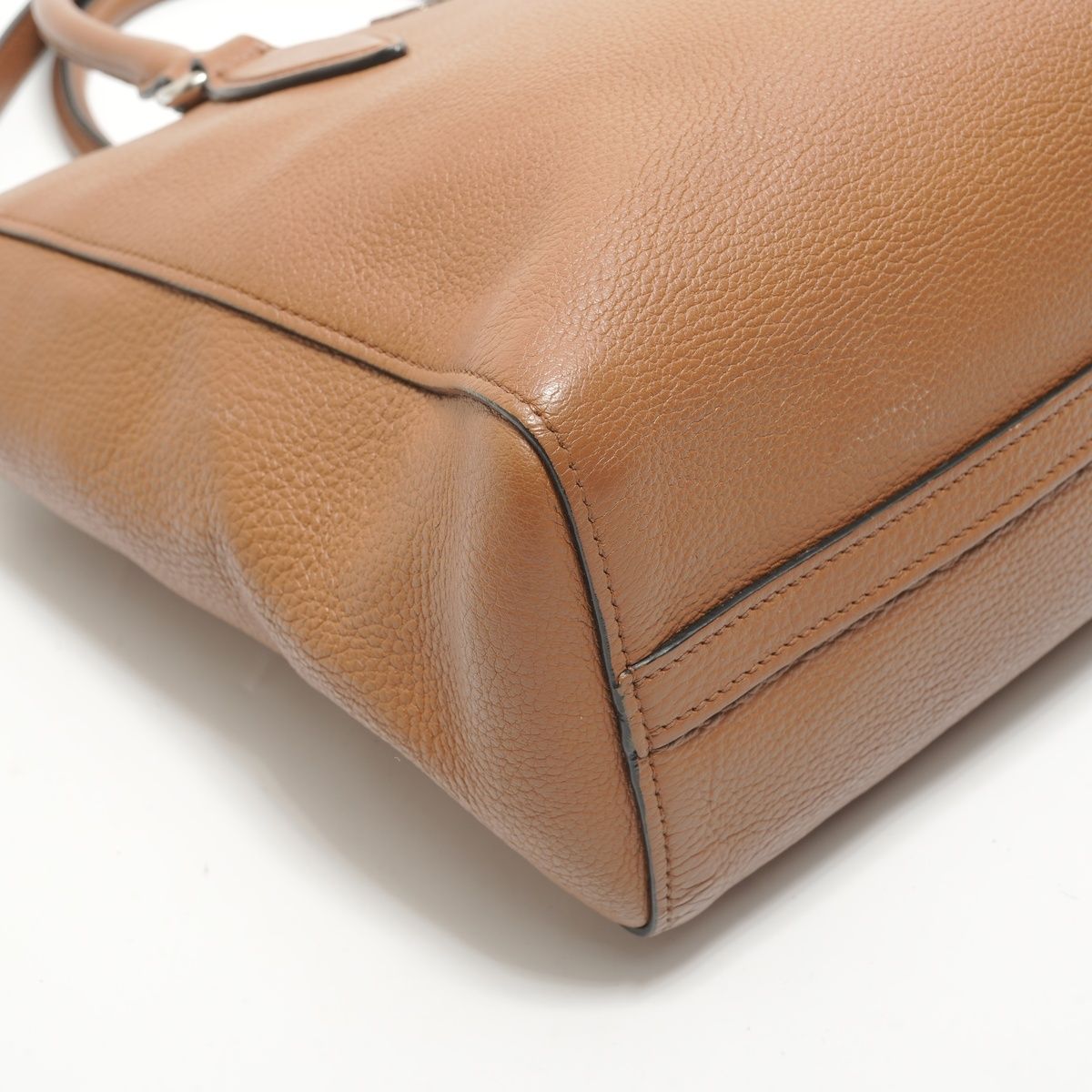 Prada Shoulder Bag Vitello 2-Way — view 5