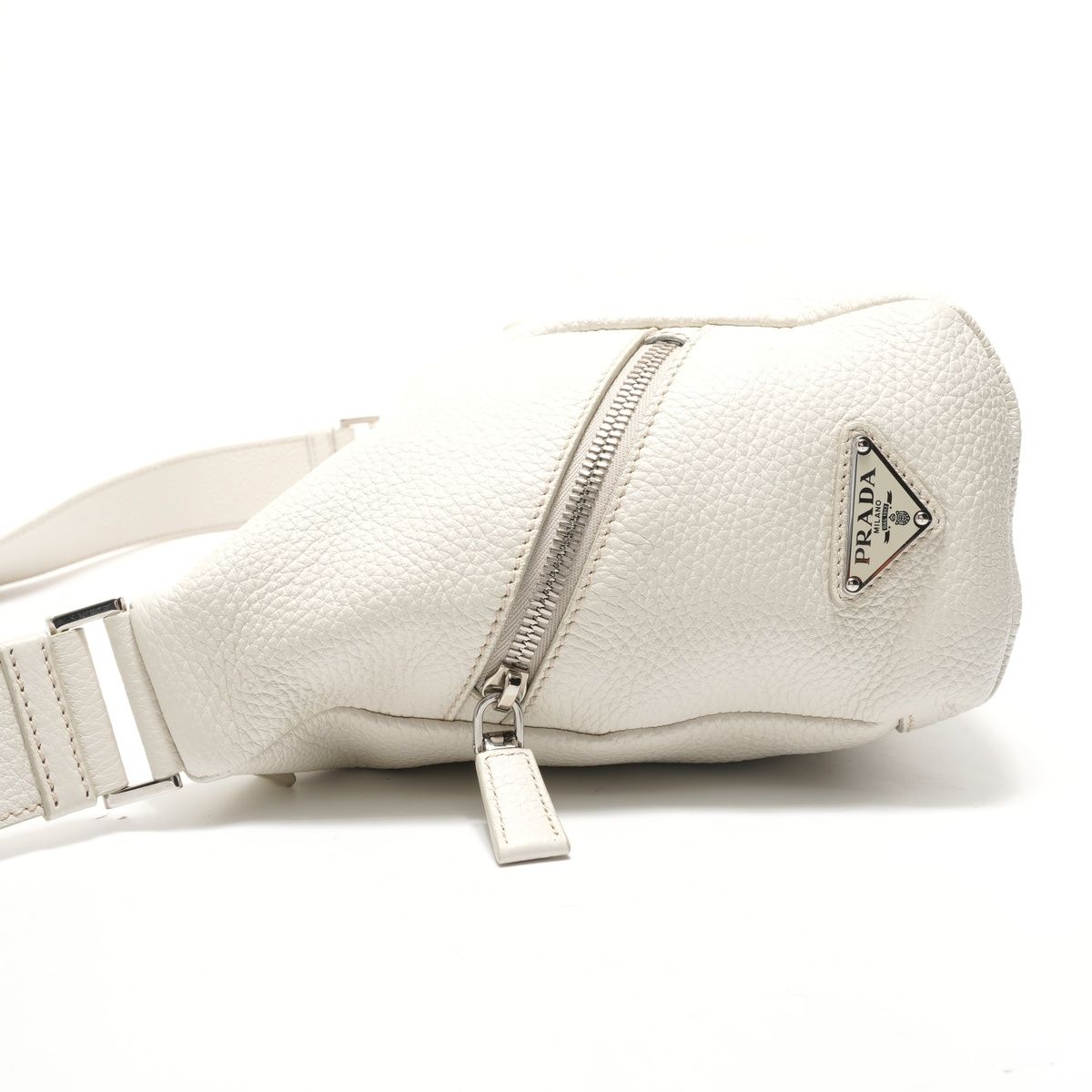 Prada Shoulder Bag Vitello Daino Cross — view 3