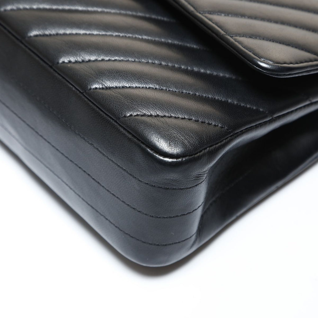 Chanel Shoulder Bag Chez Blanc CC Logo Double Flap — view 6