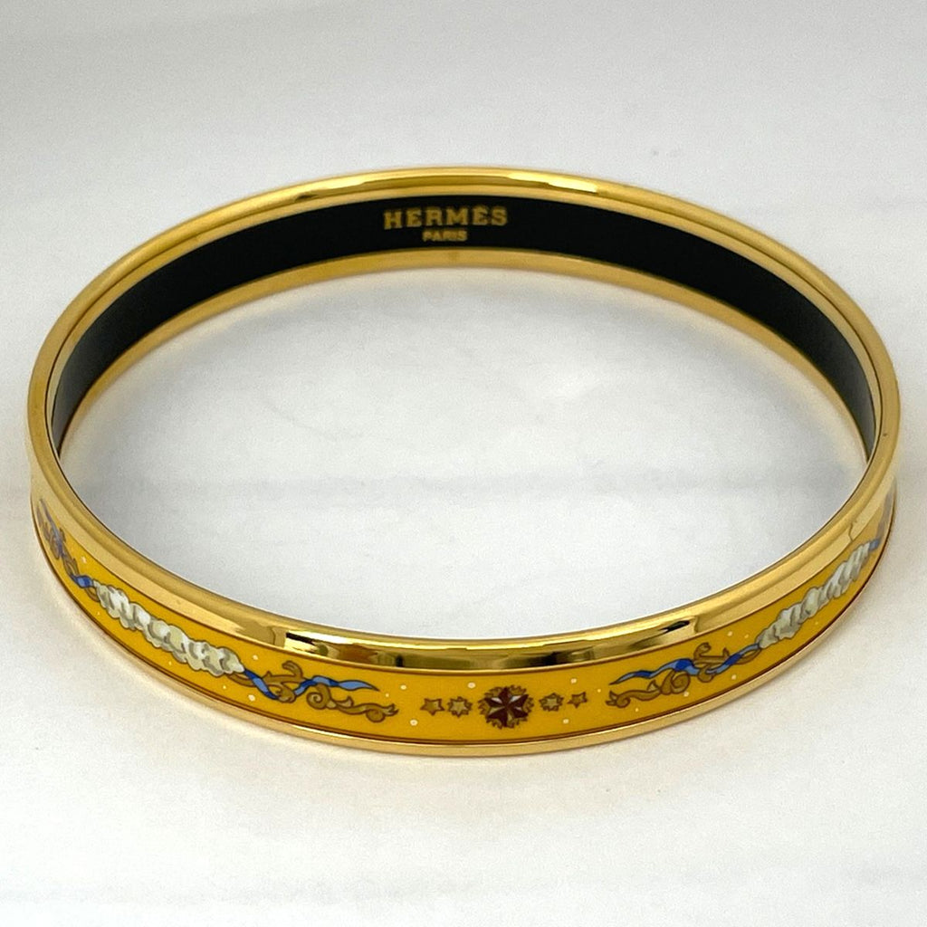 Hermes Enamel PM Bangle Yellow Gold Bracelet — view 2