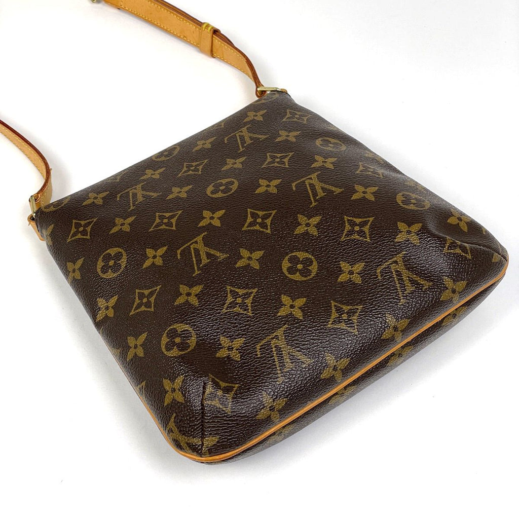 Louis Vuitton Musette Salsa Short Shoulder Bag Monogram Brown — view 2
