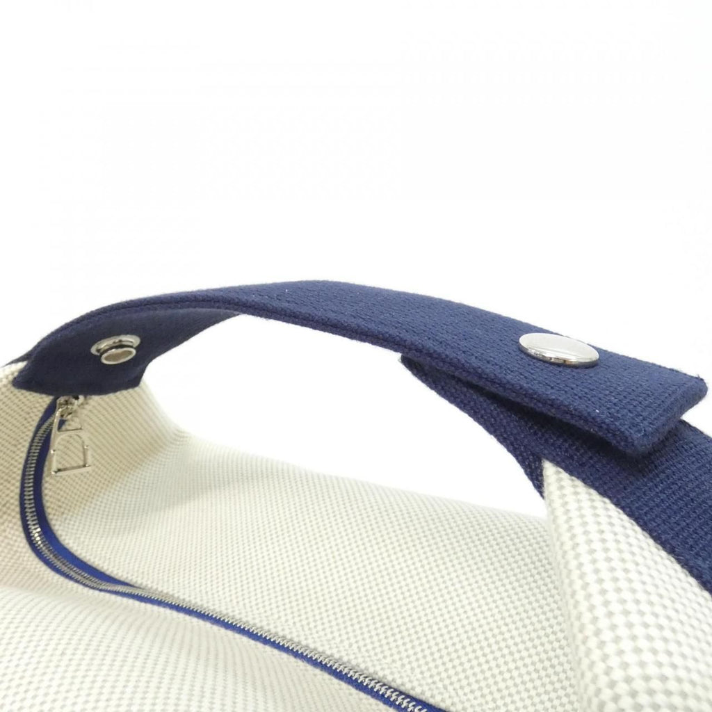 Hermes Bride-a-Brac Cabrio GM Pouch — view 7