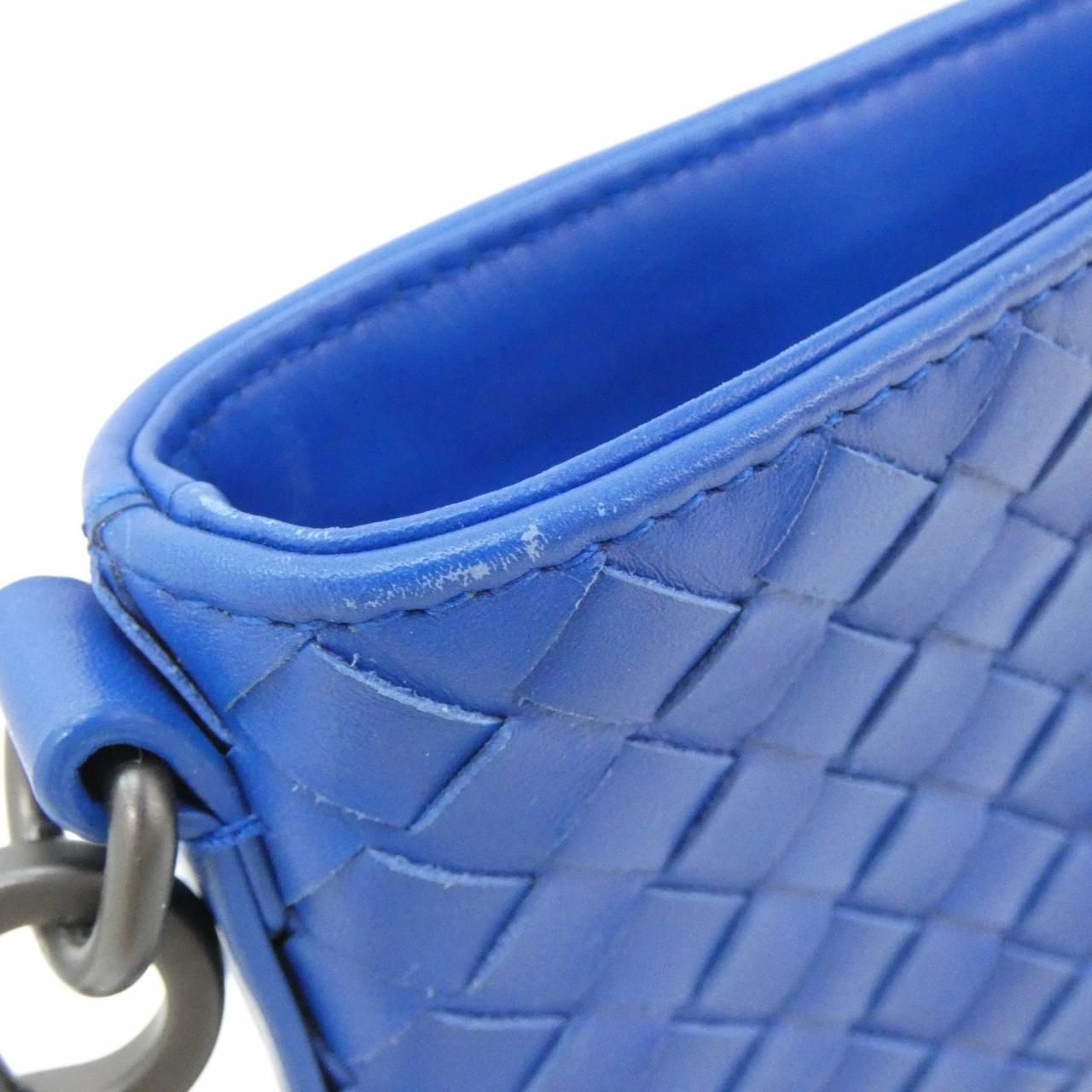 Bottega Veneta Shoulder Bag — view 4