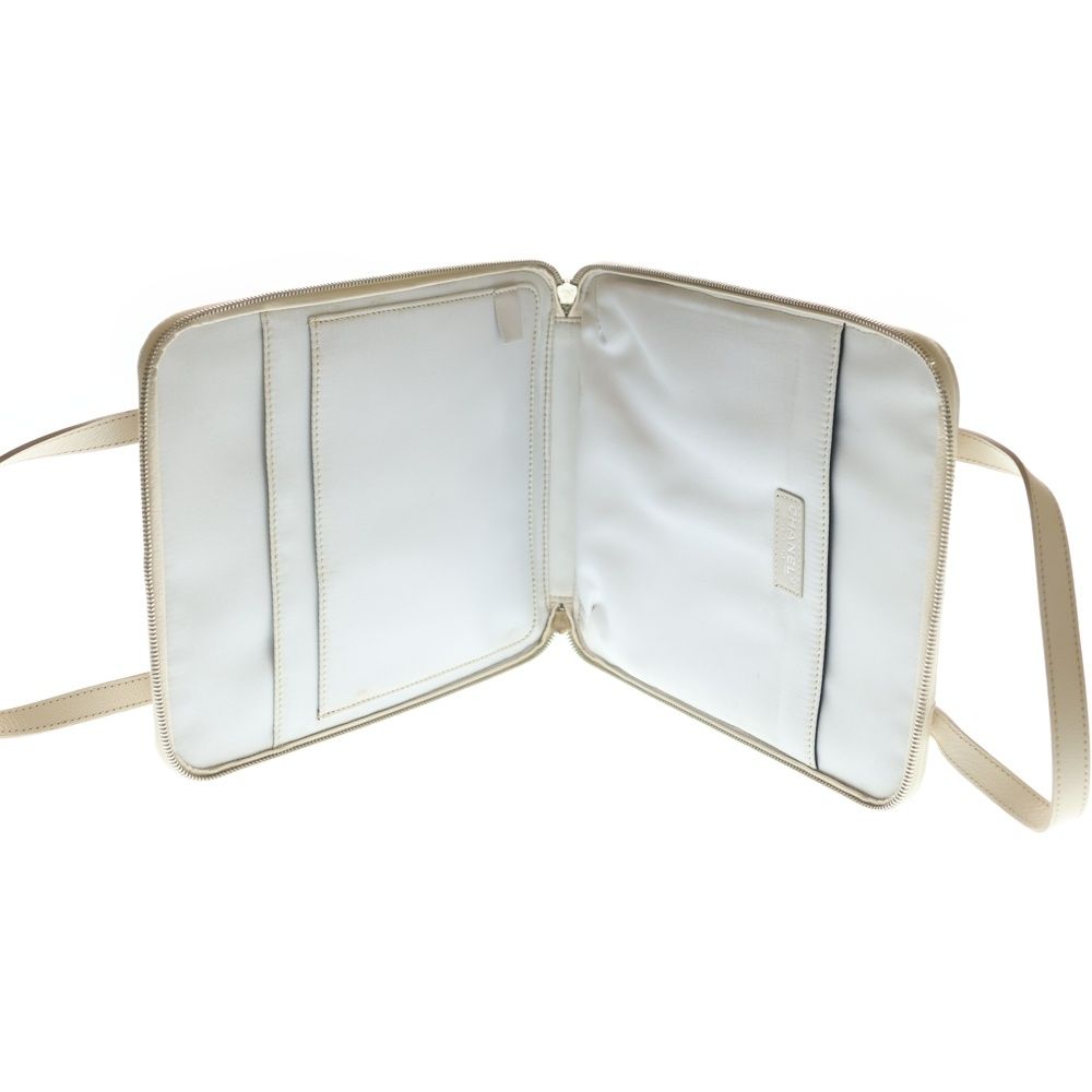 Chanel Wild Stitch Tablet Case Tote White Leather Silver — view 4