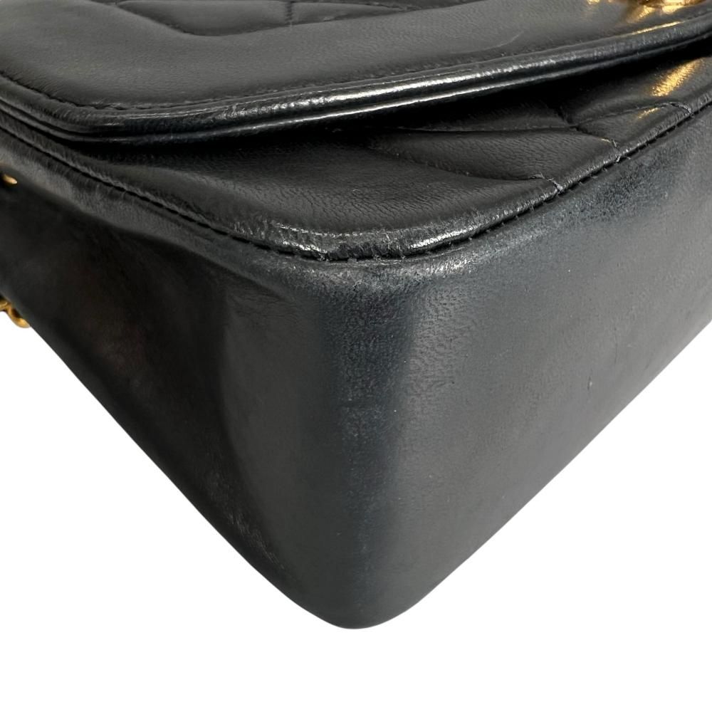 Chanel Shoulder Bag Diana 22 Single Flap Crossbody CC Logo Black Gold — view 8