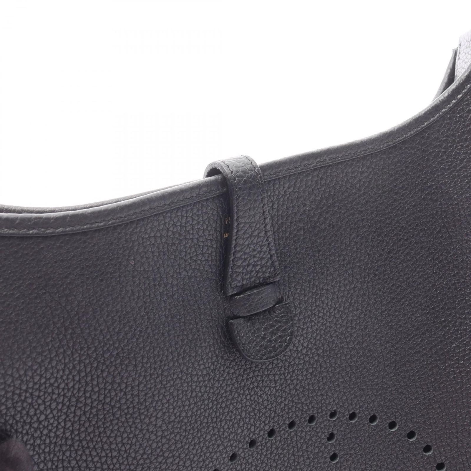 Hermes Shoulder Bag Evelyne 3 Trois PM Black — view 6
