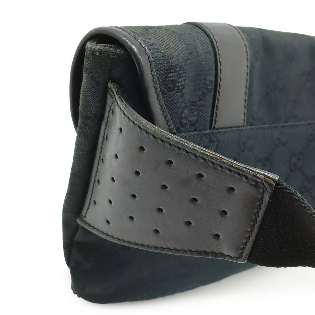 Gucci GG Canvas Belt Bag Waist Pouch Leather Black Silver — view 4