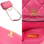 Chanel Shoulder Bag Lambskin 19 Chain — view 8