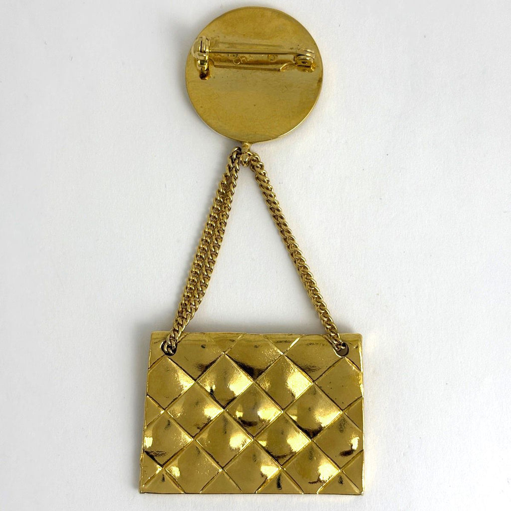 Chanel CC Logo Brooch Quilted Swing Gold Plated — view 2