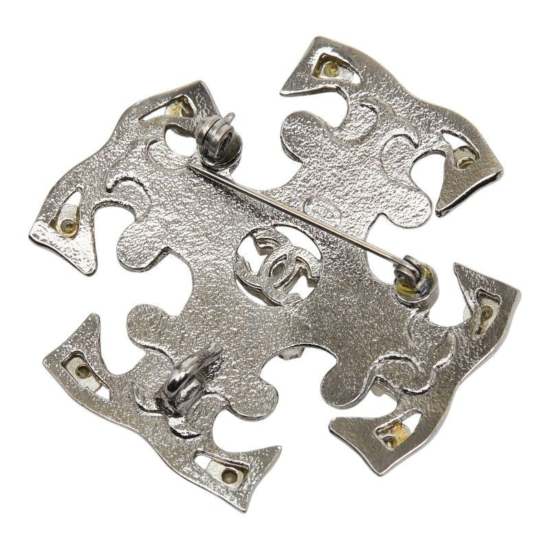 Chanel CC Logo Brooch Silver Metal Rhinestone — view 2