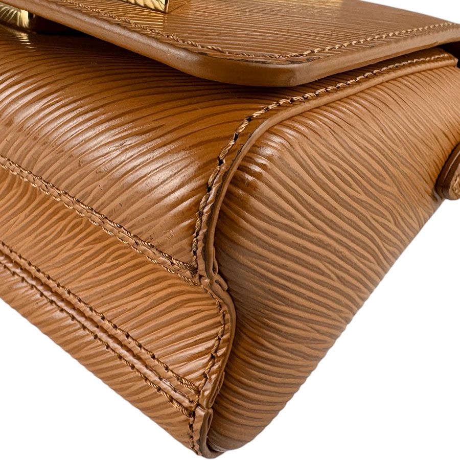Louis Vuitton Shoulder Bag Twist Lock XL — view 9