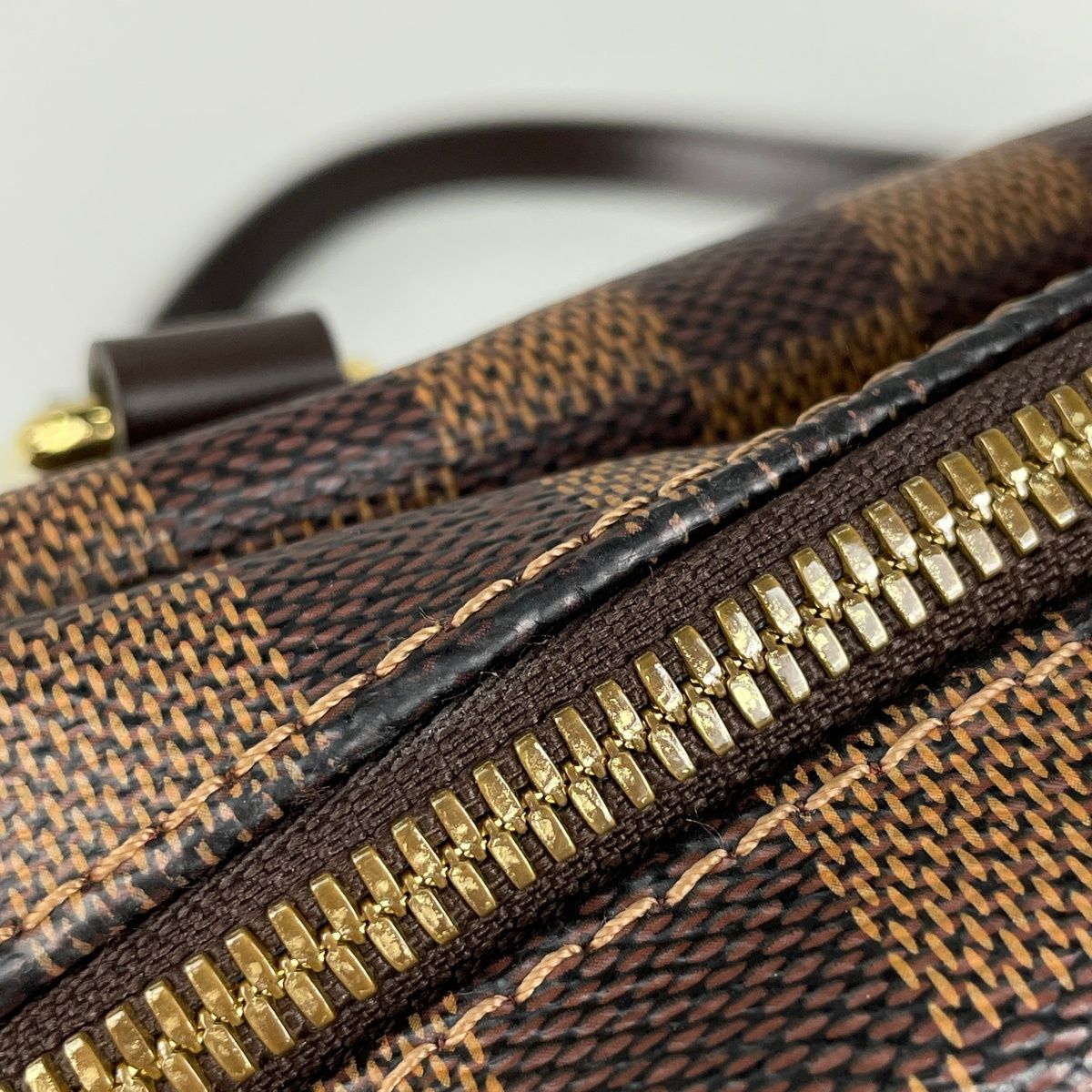 Louis Vuitton PM Shoulder Bag Damier Brown — view 4