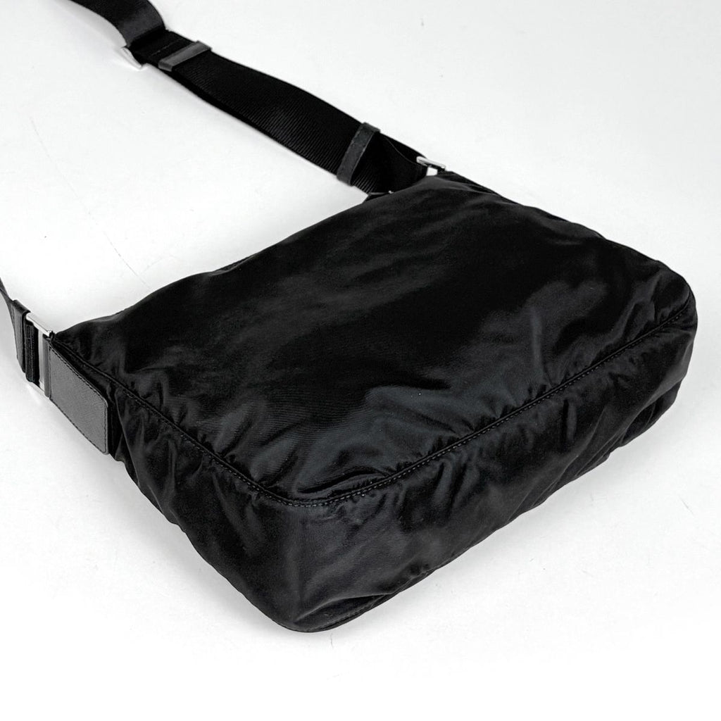 Prada Shoulder Bag Nylon Nero — view 2
