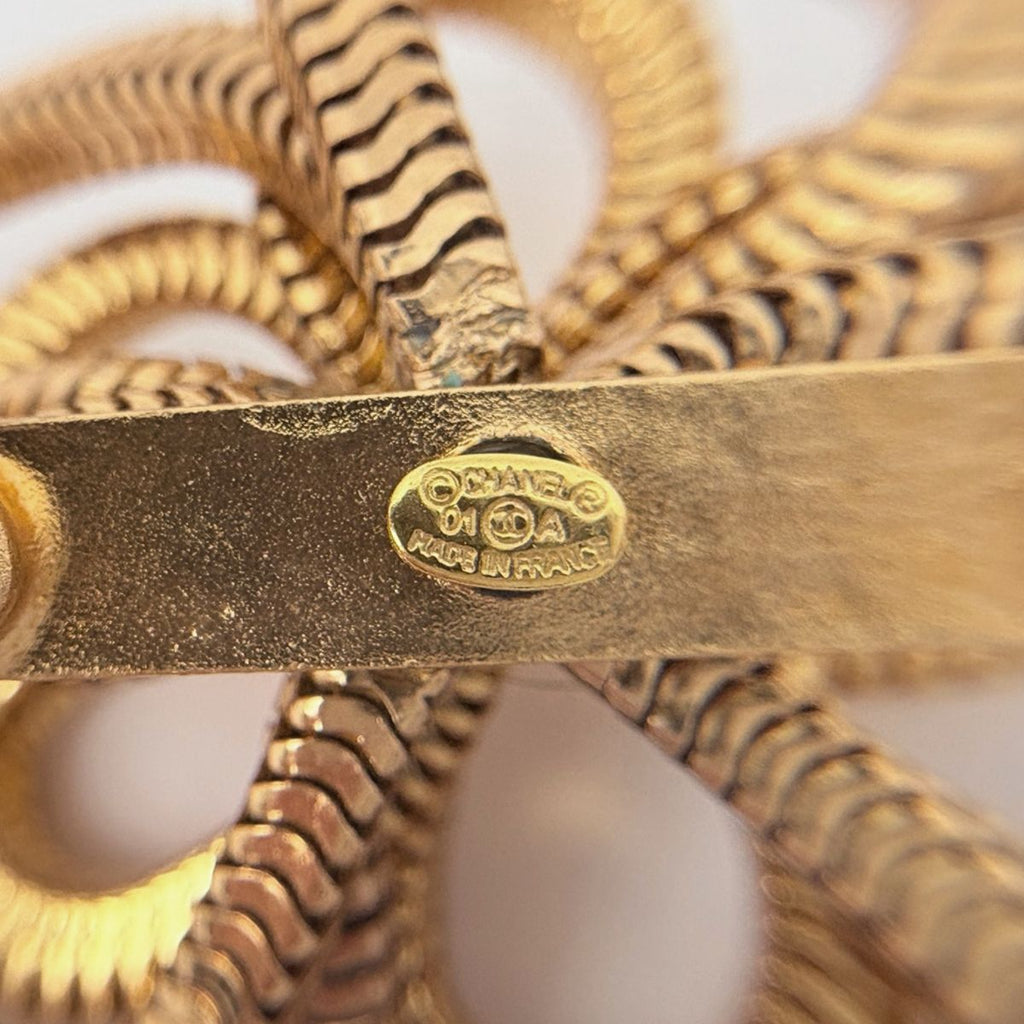 Chanel CC Logo Brooch Camellia Gold Plated — view 5