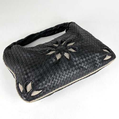 Bottega Veneta Intrecciato Shoulder Bag Leather Black Beige — view 2