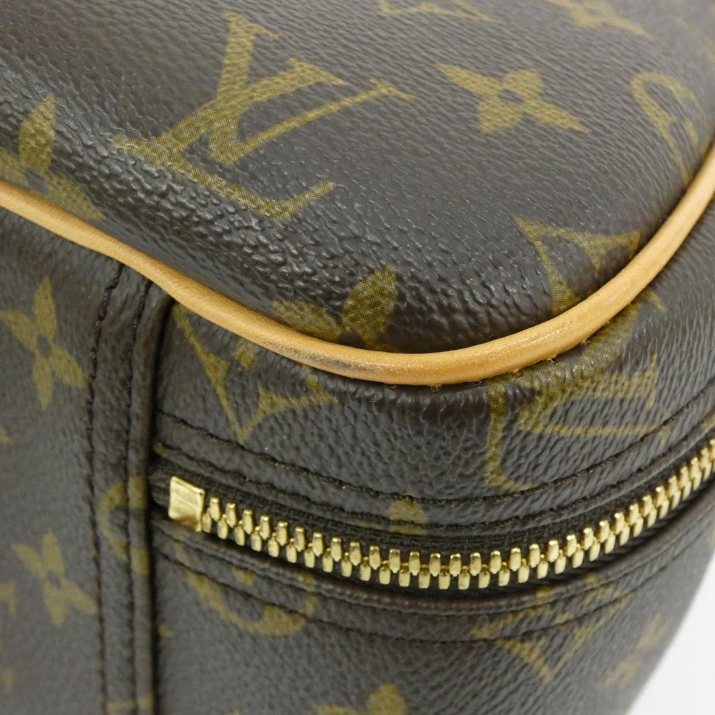 Louis Vuitton Monogram Excursion Bag — view 3