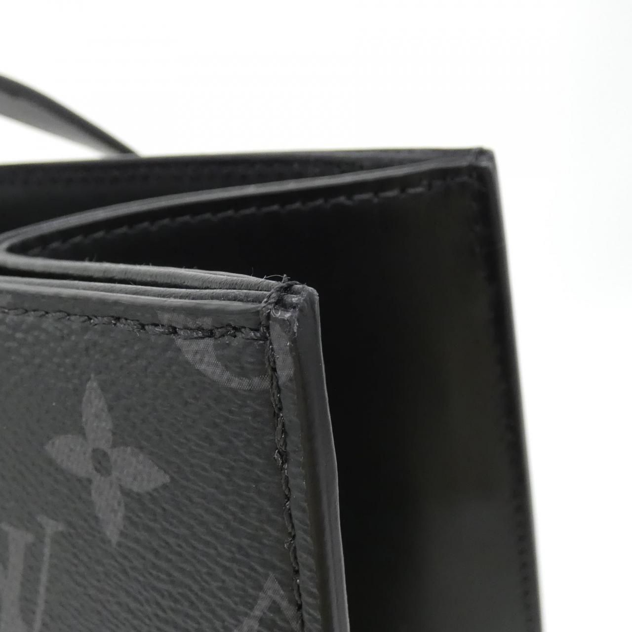 Louis Vuitton Monogram Eclipse Sac Plat Bag — view 3