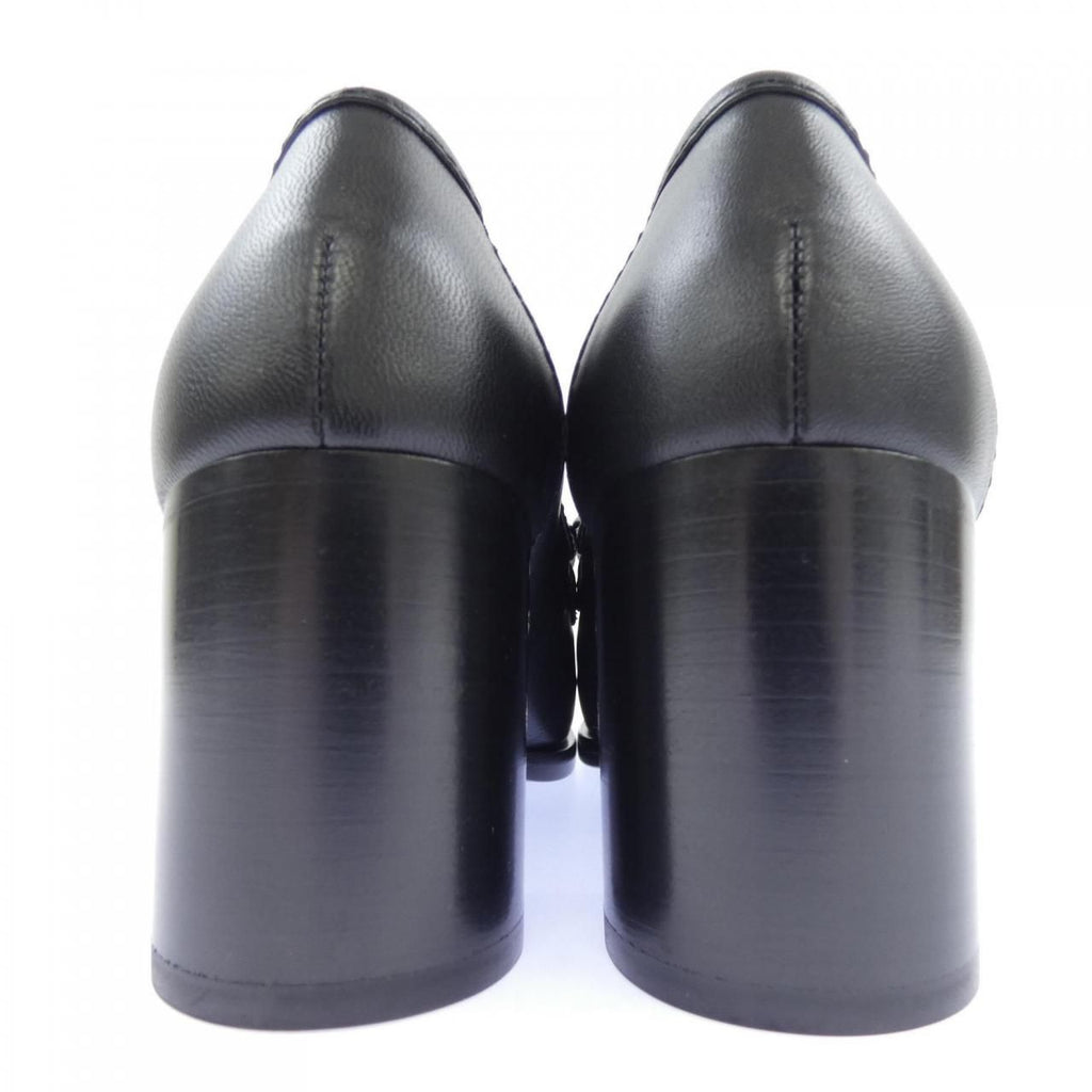 Chanel Turnlock Shoes Sneakers Black — view 5