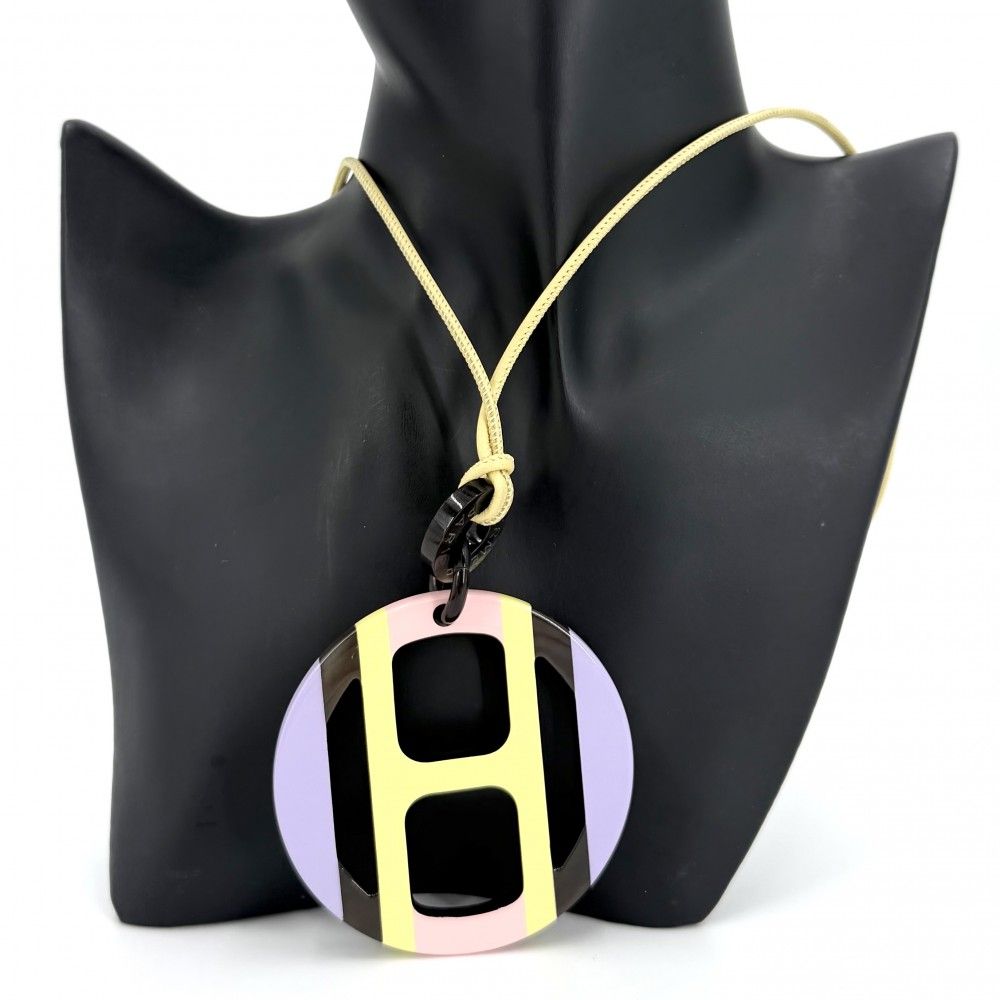 Hermes Necklace Equipe Pendant Hose Purple Pink Buffalo Horn Leather Hypno — view 2