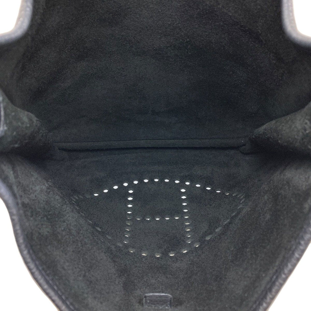Hermes Evelyne 3 GM Silver Shoulder Bag Taurillon — view 5