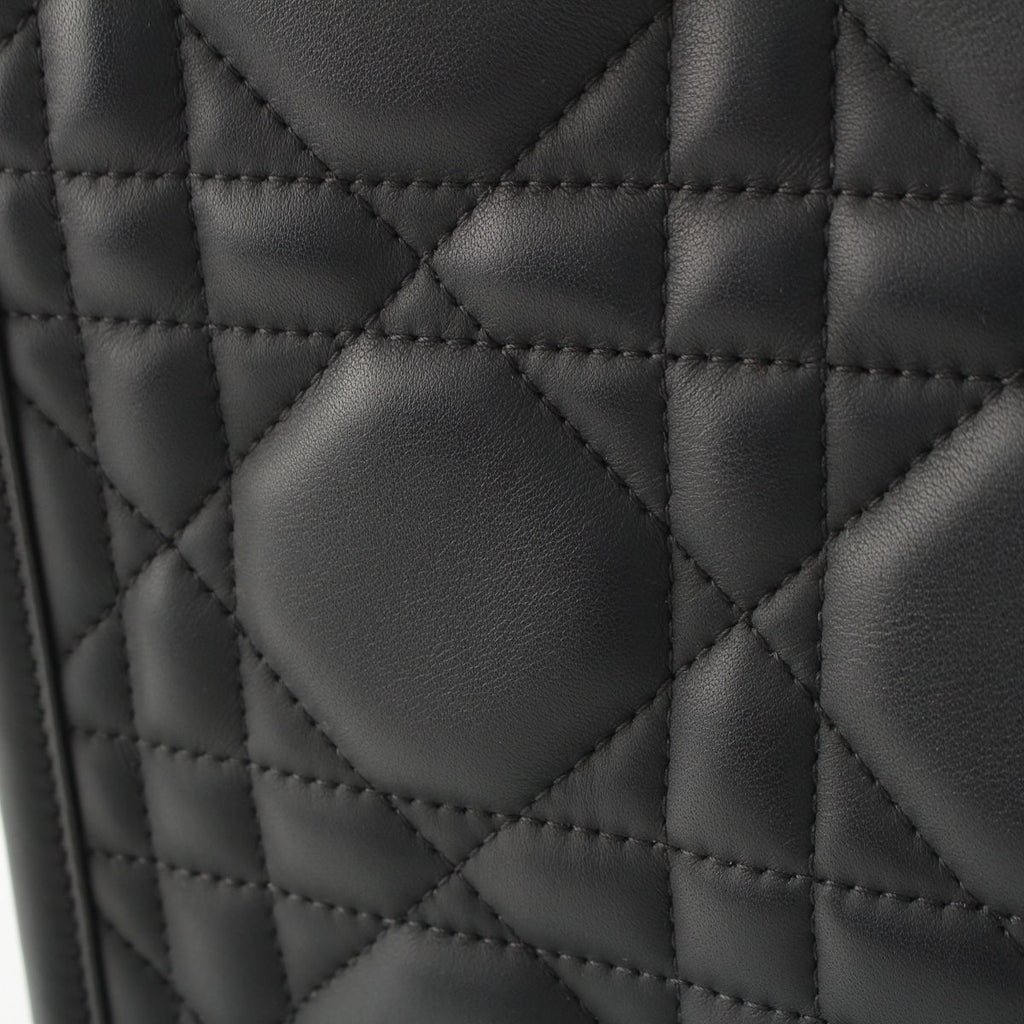 Dior Leather Micro Cannage Book Tote So Black Small — view 9