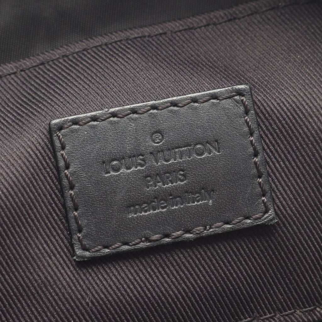 Louis Vuitton Backpack Discovery Noir Leather — view 4