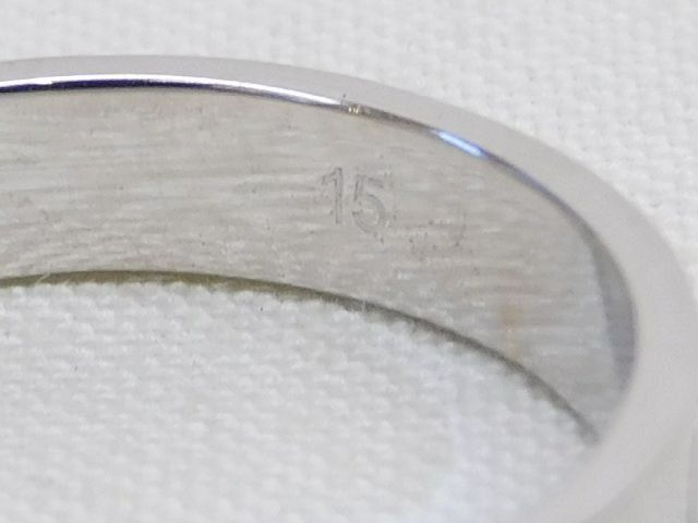 Gucci Icon Ring 18k White Gold