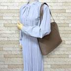 Louis Vuitton Sac Epi Shoulder Bag Gray — view 2
